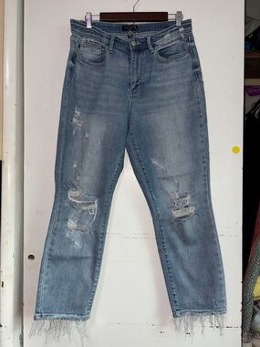 Judy Blue Light Blue Distressed Straight Leg Jeans
